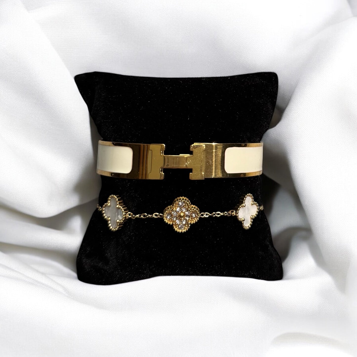 Bayda (Gold & White) 2pc Set